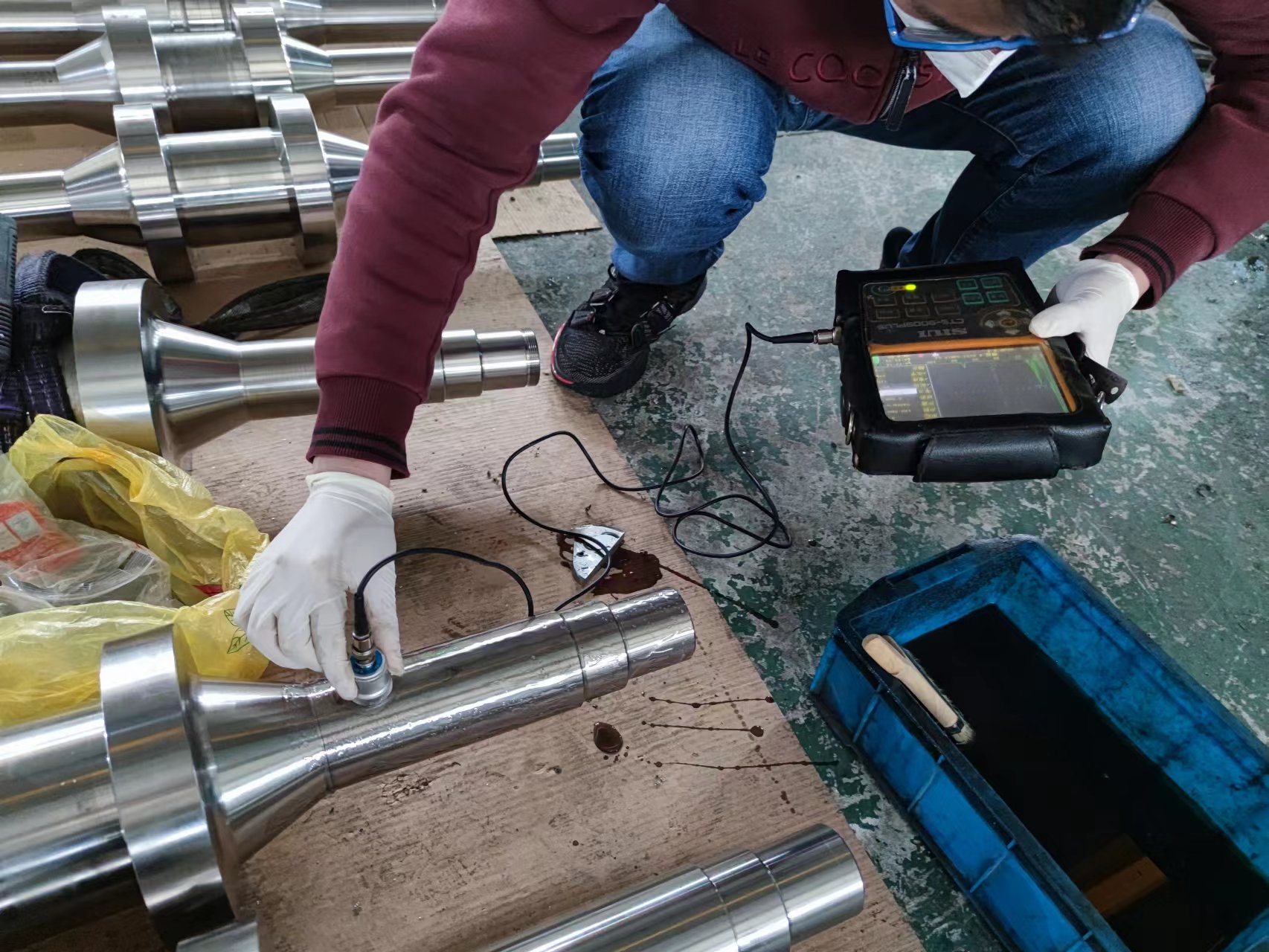 Detec&ccedil;&atilde;o de falhas internas (detector de falhas ultrass&ocirc;nico)